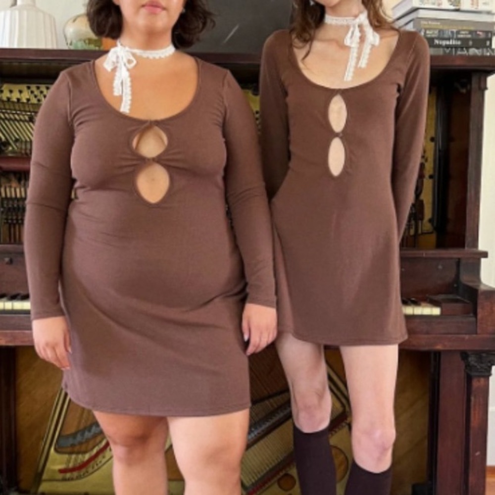 Cordelia Keyhole Dress LISA SAYS GAH - CHOCOLATE